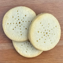 Load image into Gallery viewer, Nile Love Cookie - 12 Gluten FREE Short Bread Cookies
